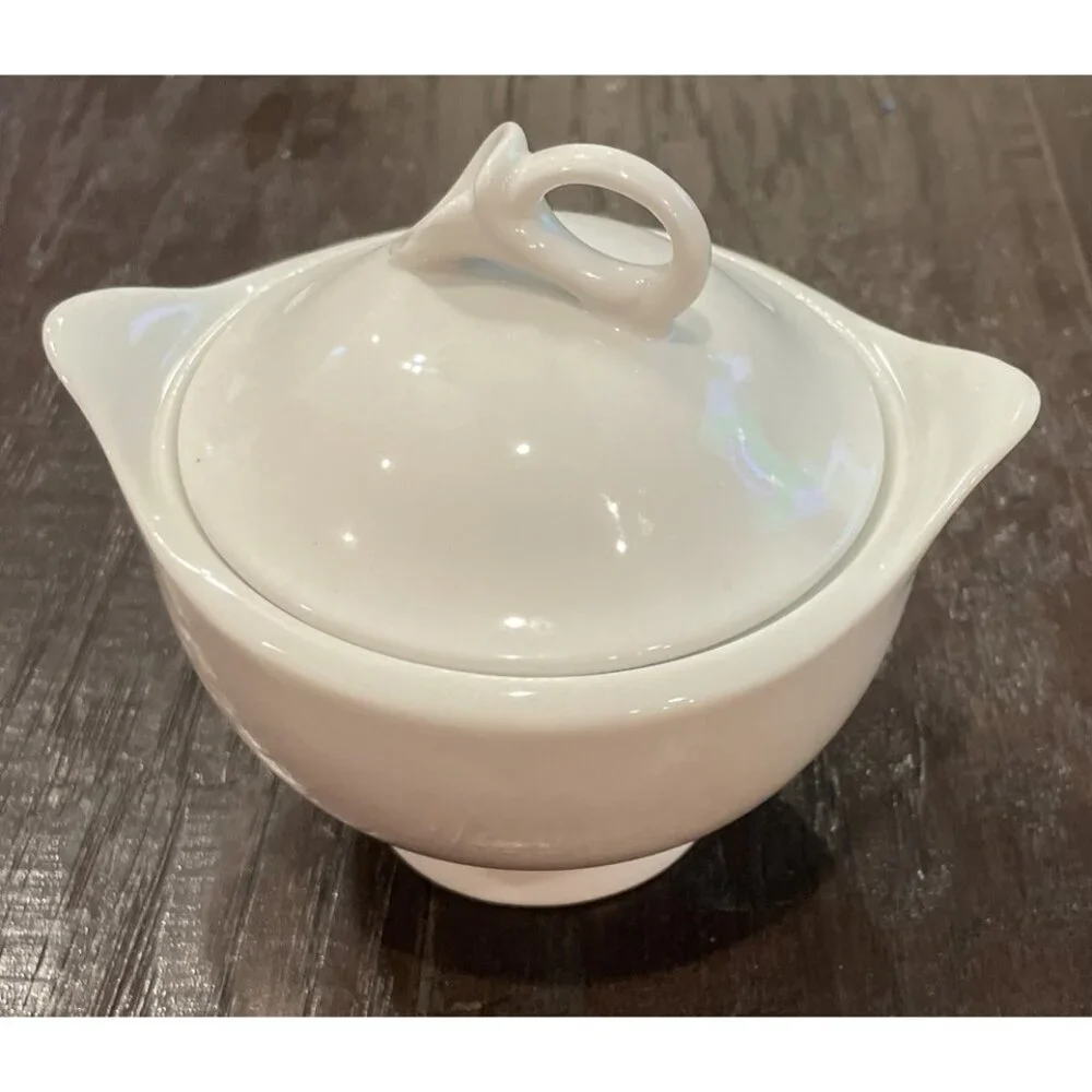 Mikasa Classic Flair White Embossed Calla Lilies Sugar Bowl With Lid